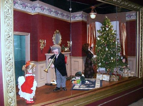 Rikes Christmas Windows, Dayton, Ohio, 2008, photos taken by Tom ...