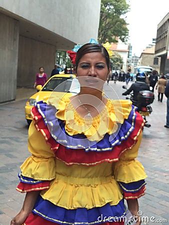 National Dress In Colombia Editorial Photography - Image: 70308577