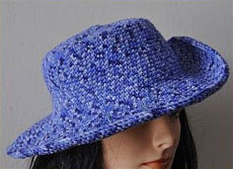 Ravelry: Brimmed Crocheted Hat pattern by Yine Hing