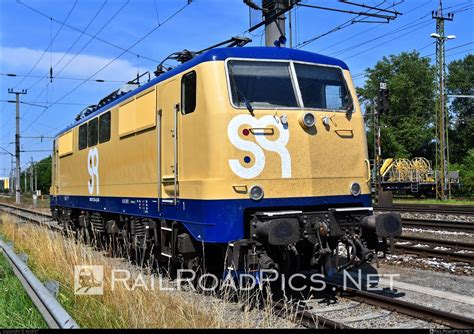 DB Class 111 - 111 223 operated by smart rail GmbH taken by Andi97 ...