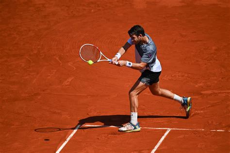 Norrie advances to the French Open second round after a comeback win ...