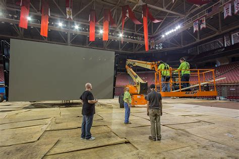 Photo Gallery | Bud Walton Arena Scoreboard Upgrade | Arkansas Razorbacks