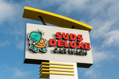 Suds Deluxe Car Wash - San Marcos, TX - Wonder World Drive