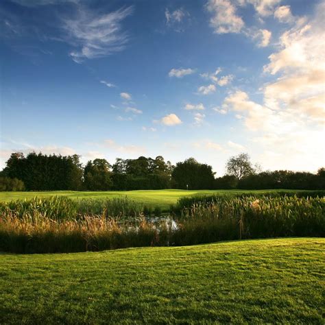 Oakland Park Golf Club in Chalfont St Giles, Chiltern, England | GolfPass