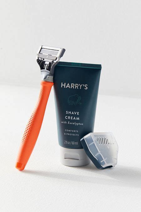 Harry’s Essential Shave Kit / Boys Shaving Cream Art, Shaving Set ...