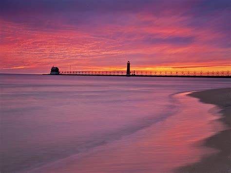 Grand Haven Lighthouse at Sunset | Flickr - Photo Sharing!