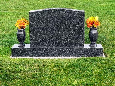 Want Your Tombstone to Last Forever? Make It Out of Quartzite | WIRED