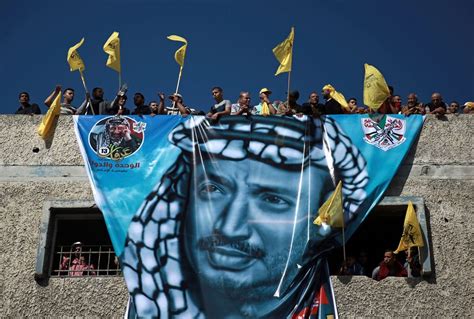 Tens Of Thousands Commemorate Arafat In Hamas-run Gaza - i24NEWS