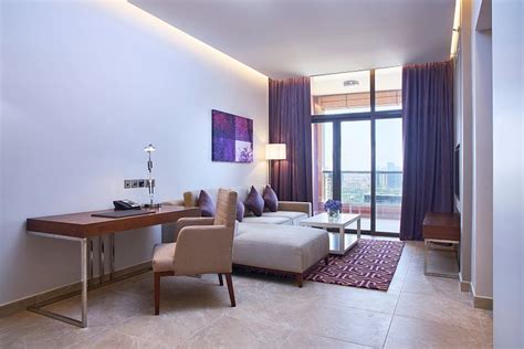 MERCURE DUBAI BARSHA HEIGHTS $67 ($̶1̶0̶1̶) - Updated 2024 Prices & Hotel Reviews - United Arab ...