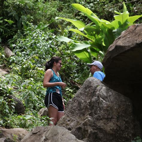 Exploring El Yunque Hiking Trails | Discover Puerto Rico