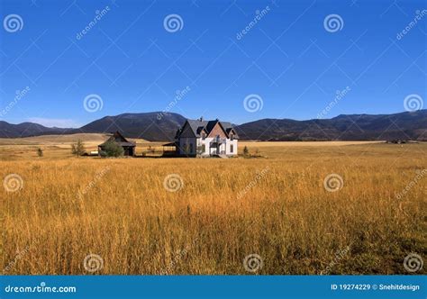 Prairie landscape stock image. Image of country, house - 19274229