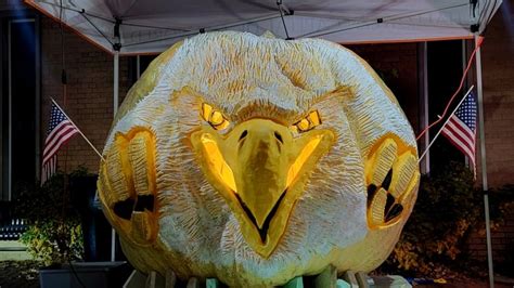 North America's largest pumpkin is now the world's largest jack-o ...