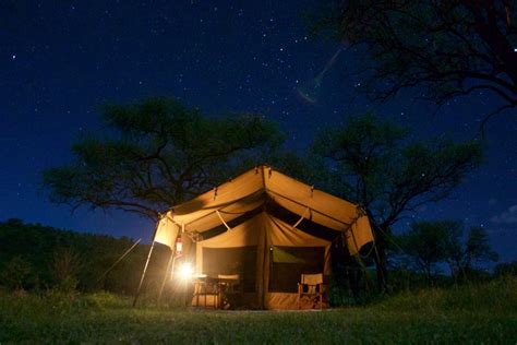 Not exactly roughing it camping in Serengeti National Park : camping