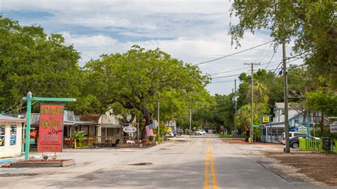 Ozona, Palm Harbor Vacation Rentals: & more | Vrbo