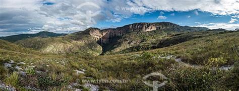 TYBA ONLINE :: Subject: General view of the Tabuleiro Waterfall - Serra do Intendente State Park ...