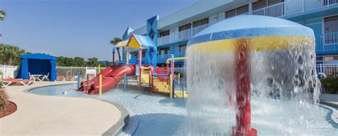 Flamingo Waterpark Resort | Orlando Hotels in Florida