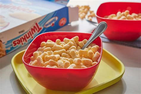 Twinkies Cereal Is Coming to Walmart Stores Soon | POPSUGAR Food