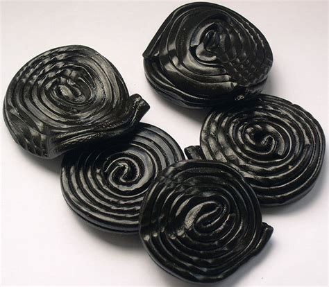 The Uses, Benefits, and Dangers of Liquorice - RemedyGrove