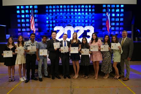 Top 10 Graduates of Friendswood High School Honored at Luncheon – The Post Newspaper