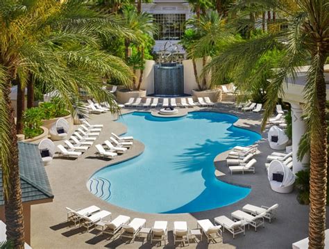 The Best Hotel Pools in Las Vegas | Observer