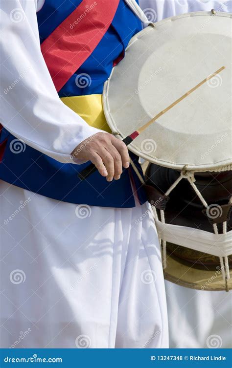 Korean Janggu Drum and Drummer Stock Photo - Image of colors, pungmul: 13247348