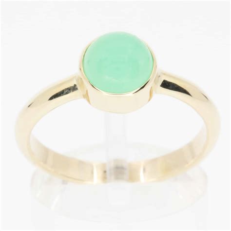 9ct Yellow Gold Chrysoprase Cabochon Ring | Allgem Jewellers