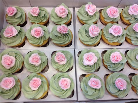 Cupcakes with sage green frosting and pink gum paste roses | Pink rose ...