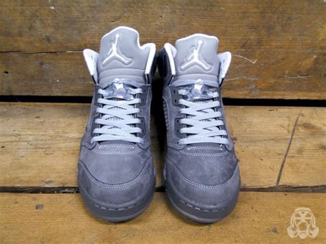 Air Jordan V (5) Retro - 'Wolf Grey' - Detailed Look/Available ...