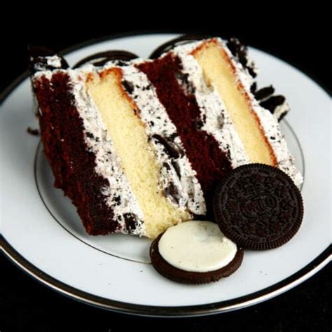 Layered Cookies N' Cream Cake Recipe - Celebration Generation