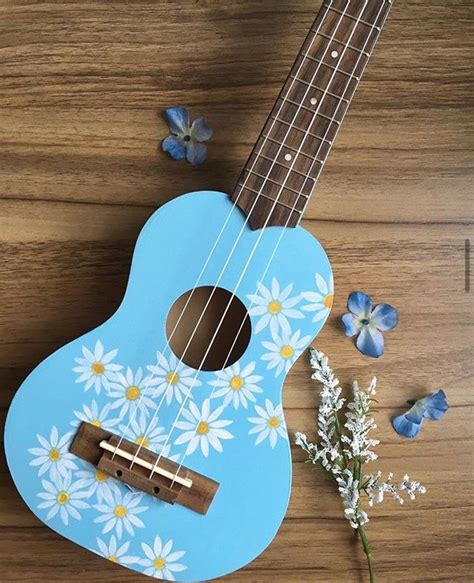 Custom Hand-Painted Ukulele | Etsy | Ukulele art, Painted ukulele ...