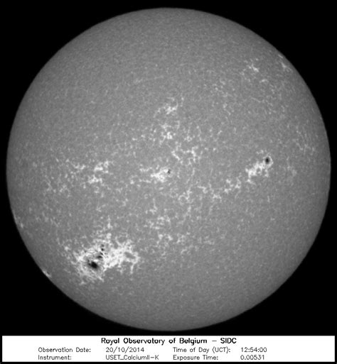 Solar activity cycle, decrease and increase in the number of sunspots ...