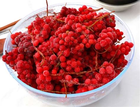 Omija (Schisandra 5-flavor berry) - Maangchi’s Korean cooking ingredients