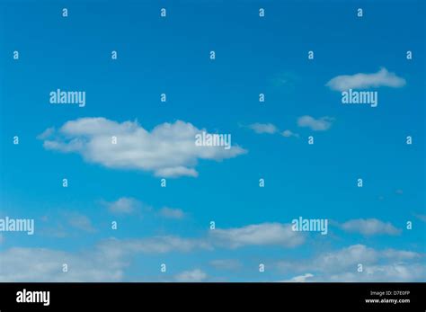 Blue sky white clouds simpsons hi-res stock photography and images - Alamy