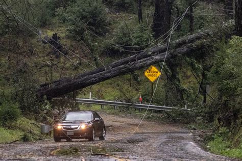 Rare Tornadoes Touch Down in Southern California - The New York Times