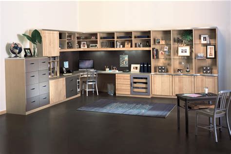 26 Home Office Designs (Desks & Shelving) by Closet Factory