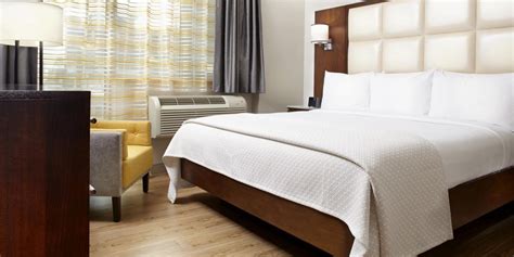 Cambria Hotel & Suites New York - Chelsea (New York, NY): What to Know BEFORE You Bring Your Family