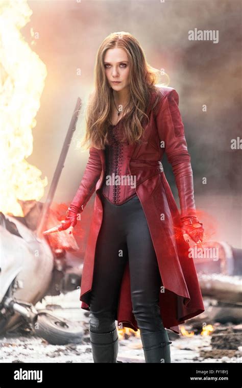 Scarlet witch wanda maximoff hi-res stock photography and images - Alamy