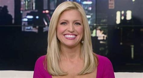 Ainsley Earhardt Game - Google | Blonde women, Hair cuts, Stunning eyes