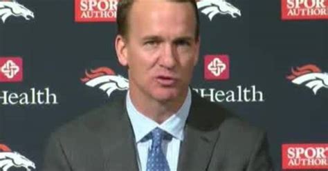 Peyton Manning officially announces retirement