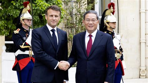 Li Qiang meets French President Emmanuel Macron and PM Borne - CGTN