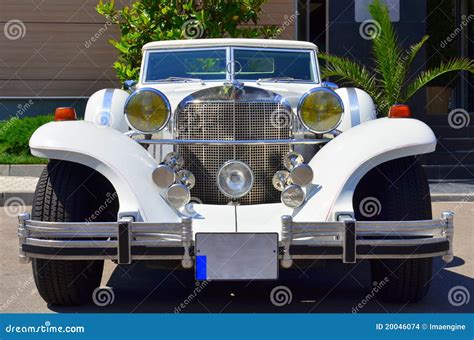 Luxurious Classic Saloon Car Stock Photo - Image of grill, headlights ...