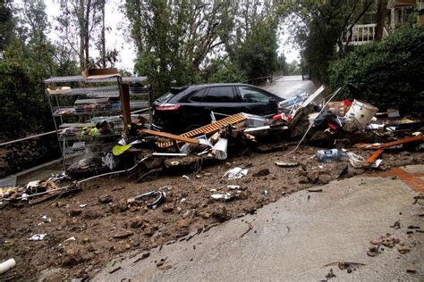 Lingering atmospheric river soaks California, threatening more flooding, mudslides | GMA News Online