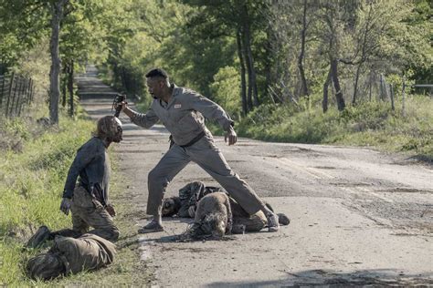 Fear The Walking Dead: 9 - Zombies AMC