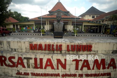 Buntut Kerusuhan Tamansiswa, Peninggalan Ki Hajar Dewantara Rusak | Republika Online