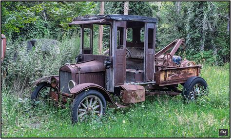 Old Transport Recovery Vehicles (in colour) - Transportation photo contest | Photocrowd photo ...