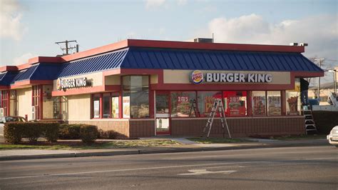 Burger King Employees Smash Windows After Prank Call - Eater