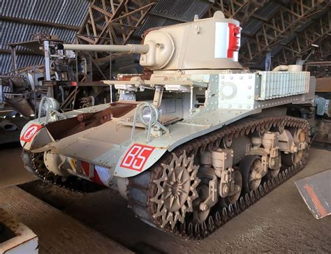 Stuart tank in Queensland, Australia (reportedly for sale) : TankPorn