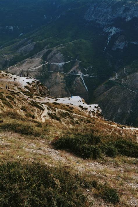 View from a Mountain Peak · Free Stock Photo