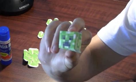 The Ultimate Guide to Minecraft Papercrafts! | Paper crafts, Minecraft ...