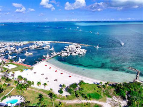 Abaco Beach Resort Marina slip, dock, mooring reservations - Dockwa